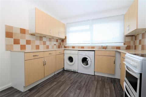1 bedroom terraced bungalow to rent, Gannel View Close, Newquay TR8