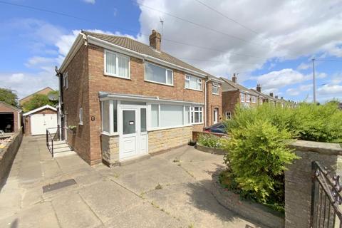 3 bedroom semi-detached house for sale, Warwick Road, Cleethorpes