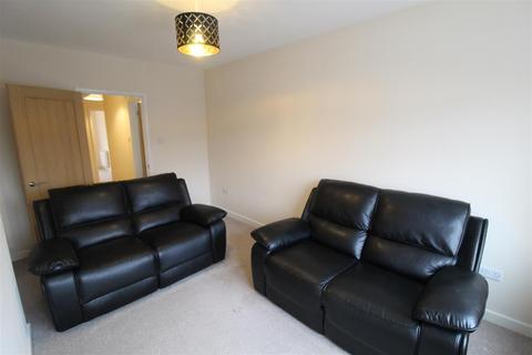 2 bedroom flat to rent, Albany Road, Coventry