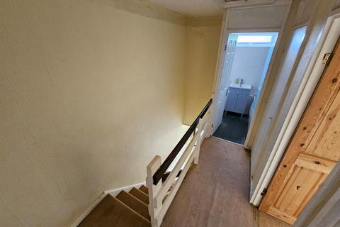 3 bedroom terraced house for sale, Ely Close, Stevenage