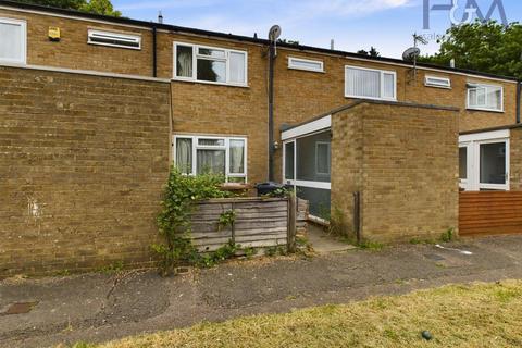 3 bedroom terraced house for sale, Ely Close, Stevenage