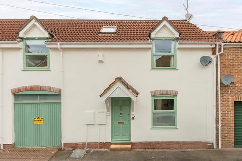 11 Quarry Steps, Bristol, BS8 2UD