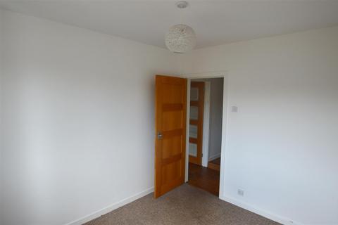 2 bedroom flat to rent, Flat 1, 16 High Street, Cowbridge, CF71 7AG