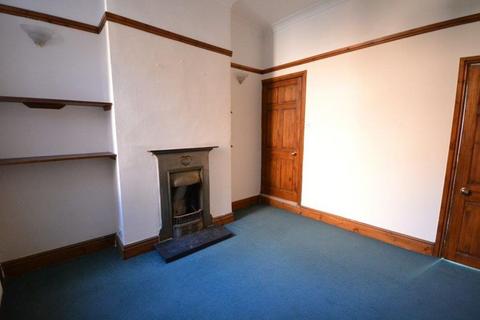 2 bedroom terraced house to rent, Cecilia Road, Leicester