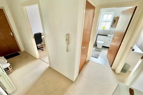 2 bedroom apartment for sale, Miles Close, Ham Green