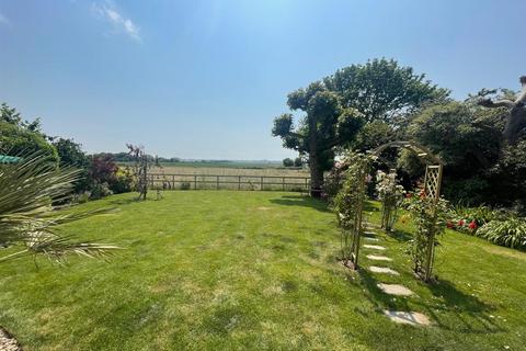 Magnolia Cottage Lower Road, Peldon, Colchester, CO5 7QR