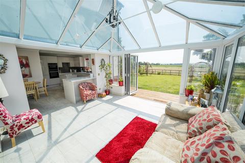 Magnolia Cottage Lower Road, Peldon, Colchester, CO5 7QR