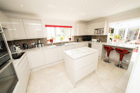 Magnolia Cottage Lower Road, Peldon, Colchester, CO5 7QR