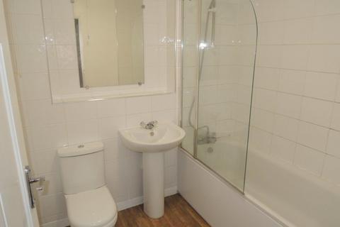 1 bedroom flat to rent, HIGHWOODS