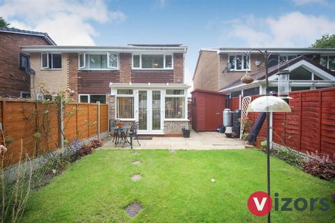 2 bedroom semi-detached house for sale, Donnington Close, Church Hill South, Redditch