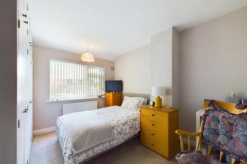 77 Barmouth Avenue, Perivale, Greenford, UB6 8JU