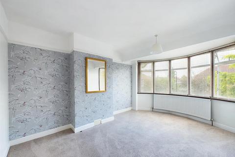77 Barmouth Avenue, Perivale, Greenford, UB6 8JU