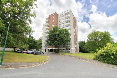 2 bedroom flat for sale, Basinghall Gardens, Sutton SM2