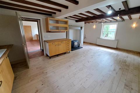4 bedroom detached house to rent, Llangadfan, Powys