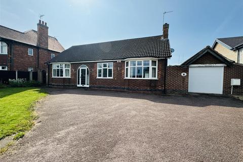 3 bedroom detached bungalow for sale, Grantham Road, Radcliffe-On-Trent, Nottingham