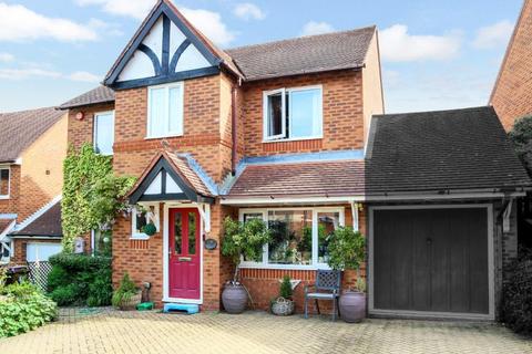 4 bedroom detached house for sale, King Charles Road, Shenley