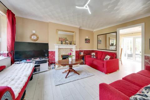 4 bedroom detached house for sale, King Charles Road, Shenley