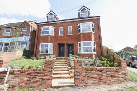 3 bedroom semi-detached house for sale, Victoria Road, Reading RG10