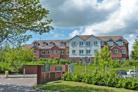 1 bedroom flat for sale, Garrett Court, Vicarage Lane, Hailsham