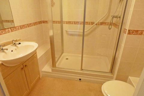 1 bedroom flat for sale, Garrett Court, Vicarage Lane, Hailsham