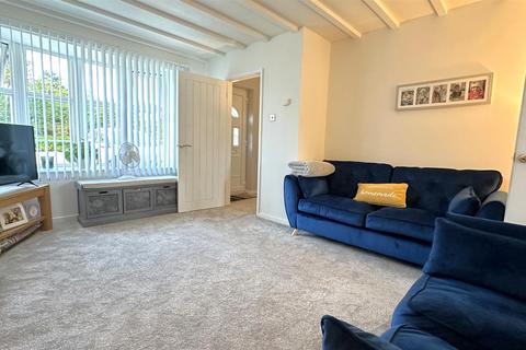 16 Hayle Close, Birmingham, B38 0BE