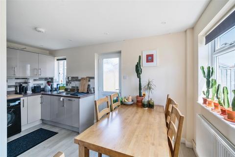 3 bedroom bungalow for sale, Trinity Way, Bridport