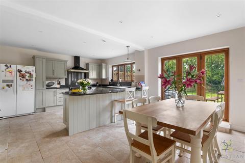 6 bedroom detached house for sale, Murcot Turn, Broadway WR12