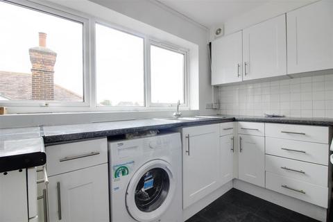 1 bedroom flat to rent, Crossbrook Street, Cheshunt