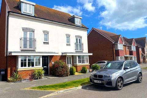 4 bedroom house for sale, Benjamin Gray Drive, Littlehampton