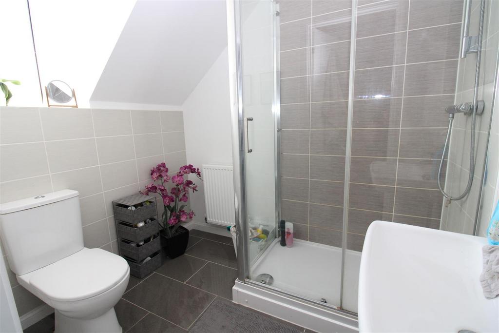 Ensuite.jpg