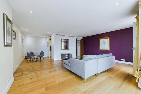 2 bedroom apartment to rent, 48 Westferry Circus, London