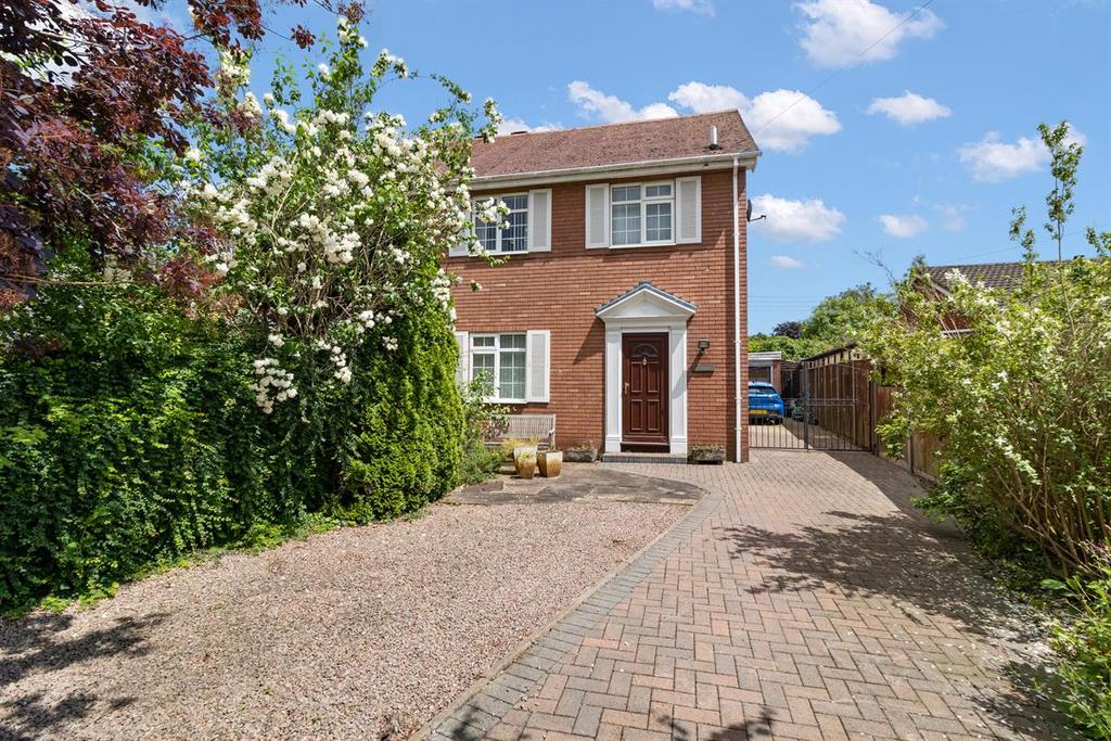 Glyndwr, Little Marcle Road, Ledbury... 3 bed semidetached house for