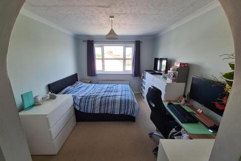 2 bedroom flat for sale, St. Georges Road, Aldershot