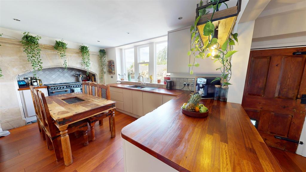 Breakfast Kitchen