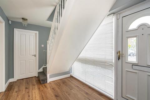 3 bedroom semi-detached house for sale, Chartridge Way, Leverstock Green, Hertfordshire, HP2 4NS