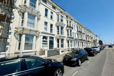 2 bedroom apartment to rent, Sea View Apartments, South Parade, Southsea