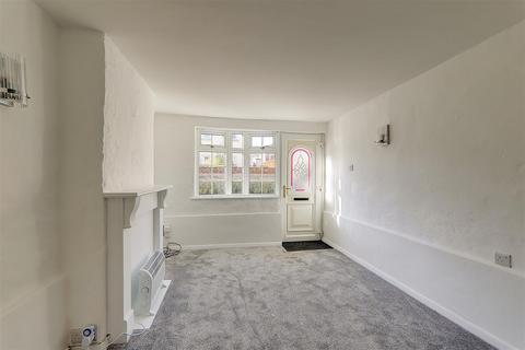 2 bedroom terraced house to rent, Park Road, Worthing, BN11