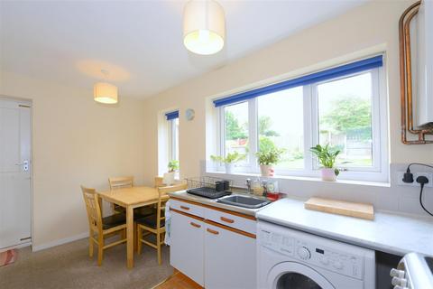 2 bedroom link detached house for sale, Steepside, Radbrook Green, Shrewsbury