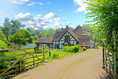 3 bedroom character property for sale, Evenwood, Near Cound Moor, Shrewsbury