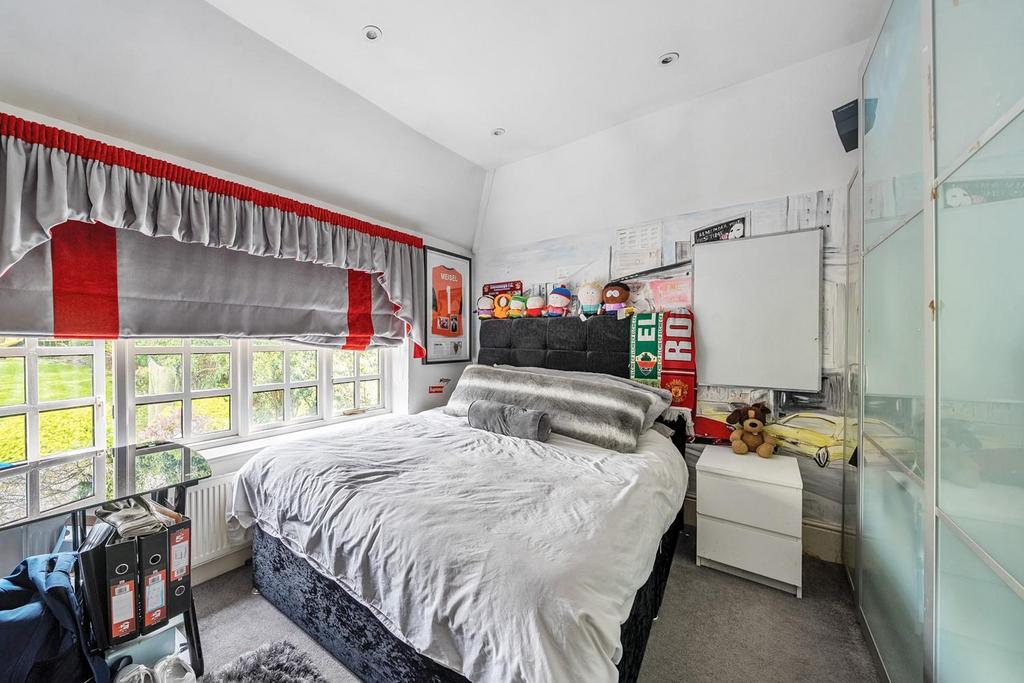 Bedroom 2.jpg