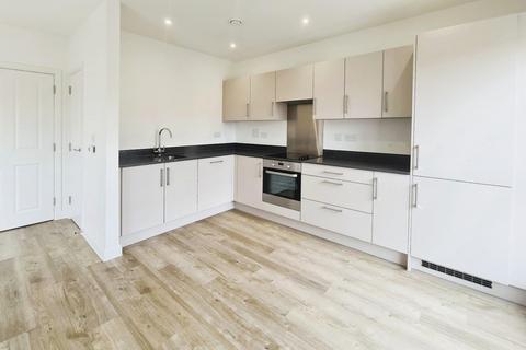 2 bedroom flat for sale, London Road, Wallington