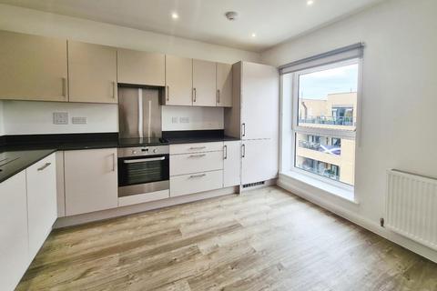 2 bedroom flat for sale, London Road, Wallington