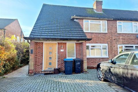 2 bedroom maisonette for sale, Mount Close, Cockfosters, EN4