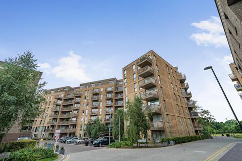 2 bedroom flat for sale, Dixie Court, Adenmore Road, London, SE6 4FA