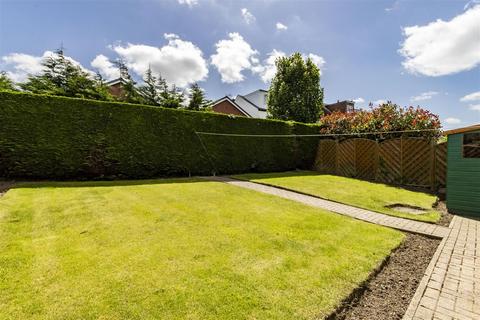 3 bedroom semi-detached house for sale, Oakley Avenue, Chesterfield