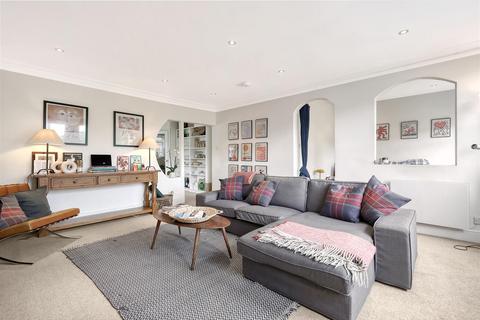 1 bedroom flat for sale, Lexham Gardens, London W8