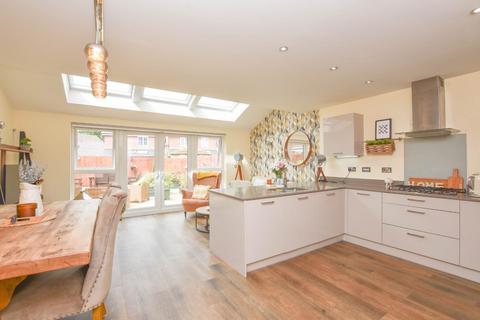 3 bedroom detached house for sale, Grasslands, Standish, Wigan, WN6 0GT