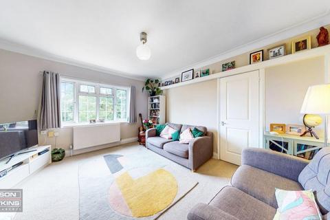 2 bedroom flat for sale, Sudbury Hill, Harrow On The Hill HA1