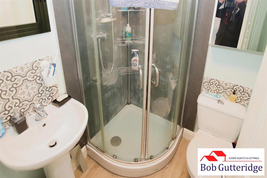 First floor shower room