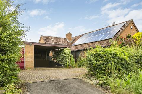 2 bedroom detached bungalow for sale, Hines Lane, Comberton CB23